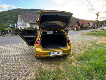 Volkswagen Golf 1.0 TSI 81 kW - 2