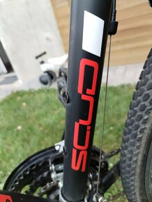 Scud 28" Perca Altus 3x8 "V" - 2