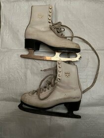 Brusle lední dívčí vel. 36 zn. Botas - 2