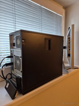 Prodám 2x PC: Dell OptiPlex 990 + Monitor 19” - 2