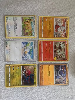 Pokémon TCG – Tréninkový balíček + online kód - 2
