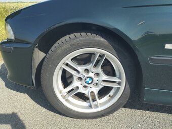 BMW E39, 540i, 210kw, manuál, původ ČR - 2