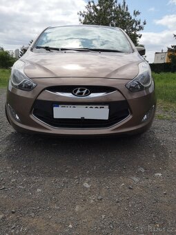 HYUNDAI ix20 NOVÉ V ČR 2.MAJITEL 1.4i BENZÍN 2013 - 2