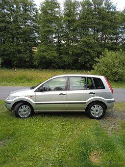Ford Fusion 1,4 benzín - 2