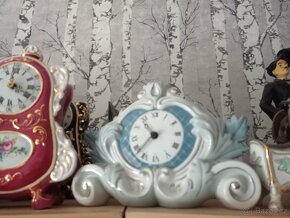 Porcelánové hodiny DUX - 2