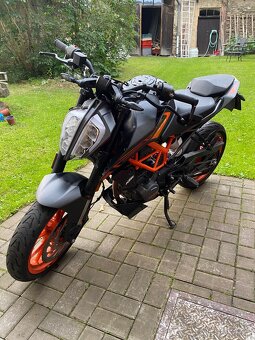 KTM Duke 125 (2021) – pojízdná, kosmetické vady - 2
