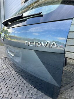 Páté dveře Škoda Octavia III kombi LF7Y - 2