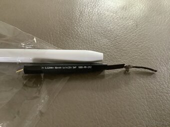 Apple Pecil 1.gen baterie a trubička - 2