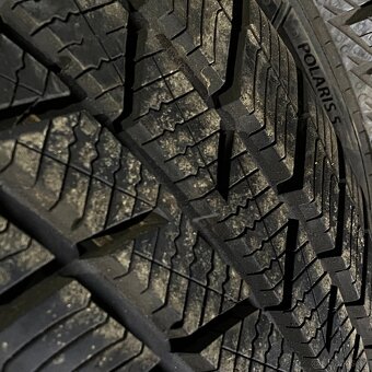 Zimní pneu 195/55 R16 91H Barum 7,5mm - 2