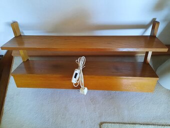 Retro závěsná polička s osvětlením ČSSR 60. léta - 2