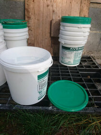 Plastový kýbl 10 l s víkem - 2