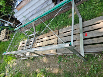 Nerezový pracovní stůl ponk skelet 1.4301 - 2