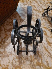 Stojánek na víno na 1 láhev - 2