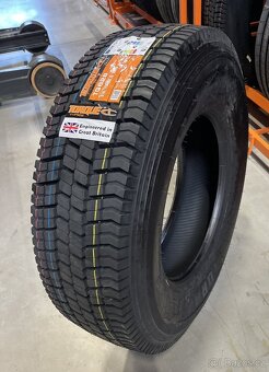 315x70 r22,5 prémiová Britska nákladní pneu - 2