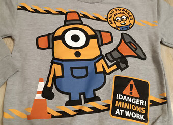 Dětská mikina s Mimoněm - vel. 128 - 2