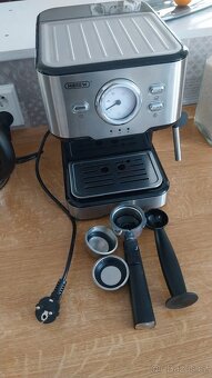 Pákový kávovar HiBREW s tryskou – plně funkční, nepoužívaný - 2