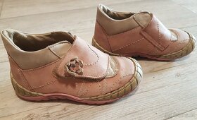 Celoroční boty 28 - 2