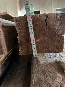 Dřevěné trámy - 2