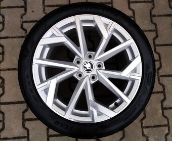 Alu kola originál Škoda Octavia IV 5x112 R18 Avior - 2