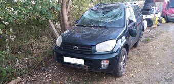 Toyota Rav4 II 2,0 4wd - použité náhradní díly - 2