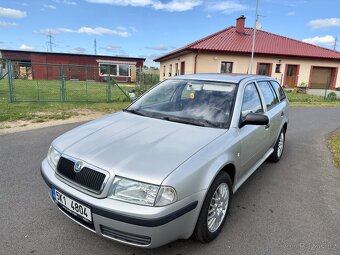 Škoda Octavie - 2
