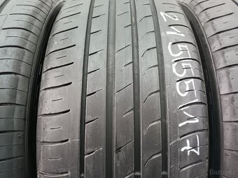 Letní pneu 215/55/17 Nexen - 2