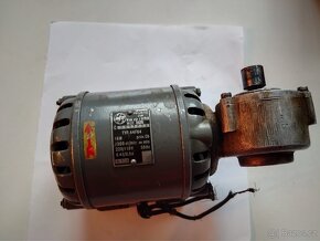Motorek s převodovkou - 2