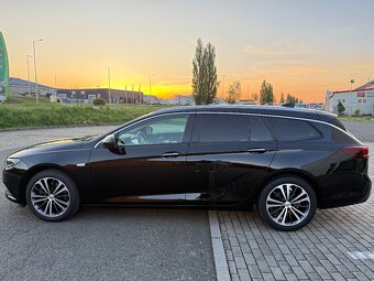 Opel Insignia B Sports Tourer - 2