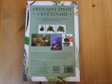 Kniha Bydlíme s květinami - 2