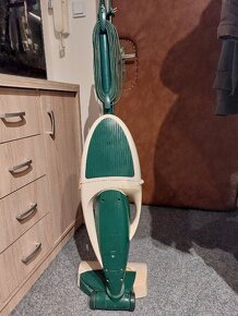Vysavač Vorwerk VK130 - 2