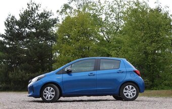 Toyota Yaris Hybrid 100 Life - 2