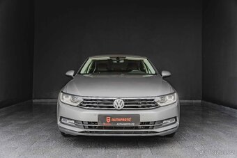 VOLKSWAGEN Passat-2.OTDi-110kW-DSG-Highline-VirC-ZÁRUKA-R17 - 2