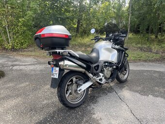 Honda Varadero XL 1000 - 2