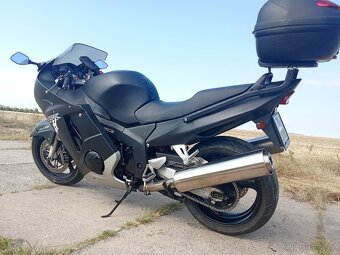 Honda CBR 1100 XX - 2