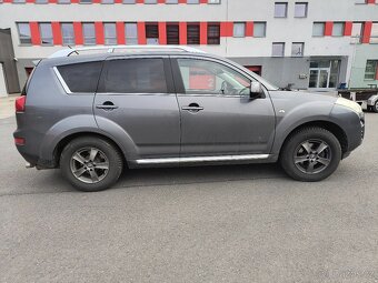 Peugeot 4007 - 2