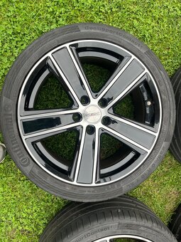 ALU kola DEZENT 5x112 pneu 235/40 R18 - 2