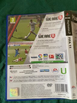 PS2 FIFA 11 - 2