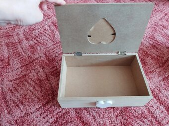 Dřevěná krabička - 2