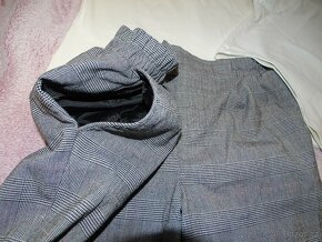 Kalhoty Sinsey vel.S a 2 trička - 2