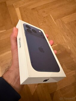 Nový Apple iPhone 17 PRO, 256GB, modrý - 2
