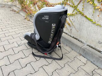 Dětská autosedačka Britax Römer Trifix 2 i-Size - 2