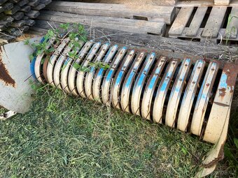 Díly na lis Fortschritt K 454 - 2