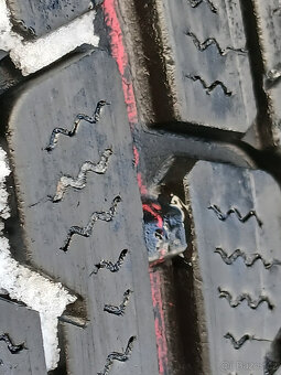 Ford Focus 1.6 16V platná STK - 2