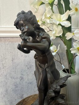 Bronzová figurální soška (140051) - 2