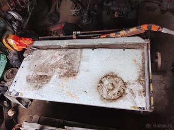 Tabulové nůžky - 2