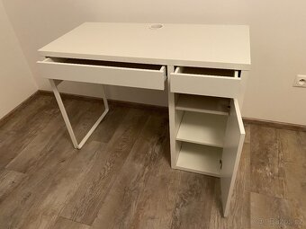 Psací stůl Micke IKEA - 2