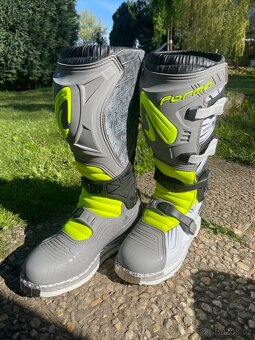 MX boty - 2