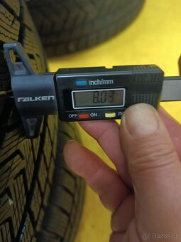 GripMax jako nové 225/45R17 94V - 2
