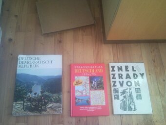 KNIHY HOBBY, ODBORNÉ -  různé žánry, většina zánovní - 2