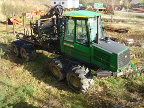Vyžácecí souprava JD 1410 D - 2
